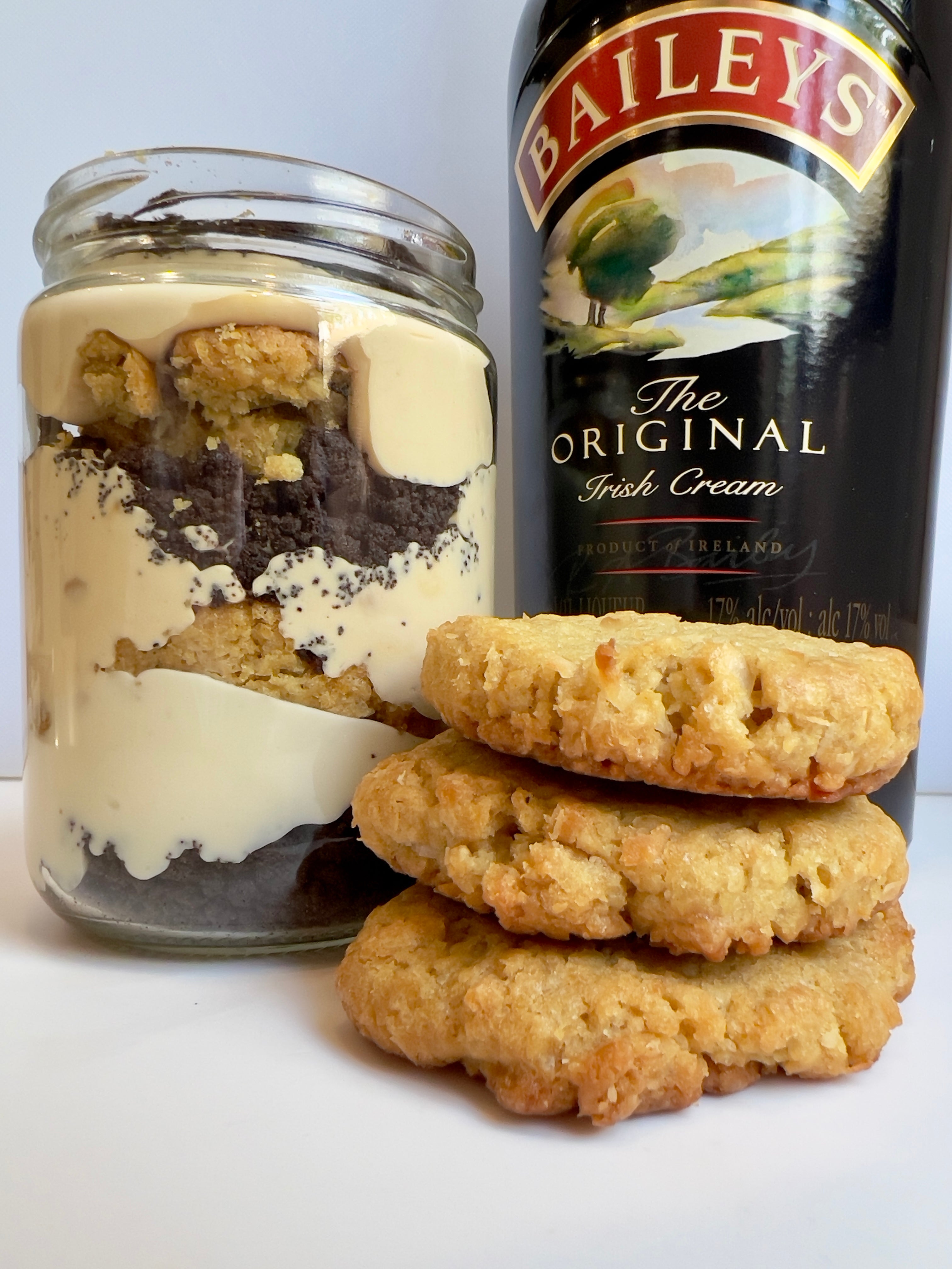 Coconut Bailey's Cheesecake Cookie Jar